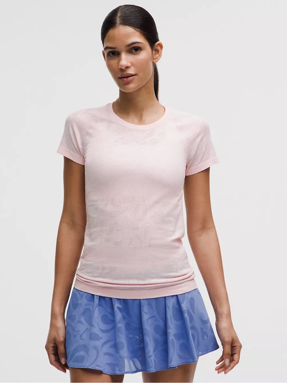 lululemon Light Pink swiftly tech Short Sleeve 2.0 Sz 4